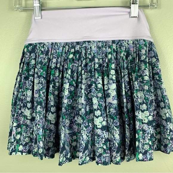 Offline by Aerie | All Aces Tennis Mini Skort in Lavender Color | Size XS - Picture 9 of 9